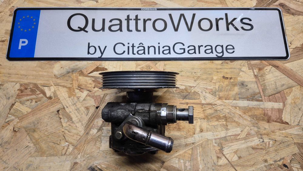 AUDI/VW-Bomba Direção ORIGINAL KYB ref :8D01,45177Q+ polie 038145,255D