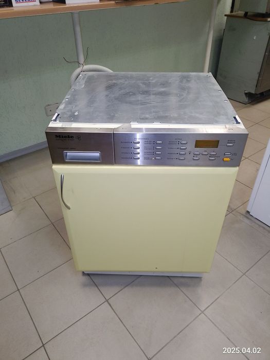 Встраиваемая стиральная машина MIELE. Модель W 2659 б/у, Германия