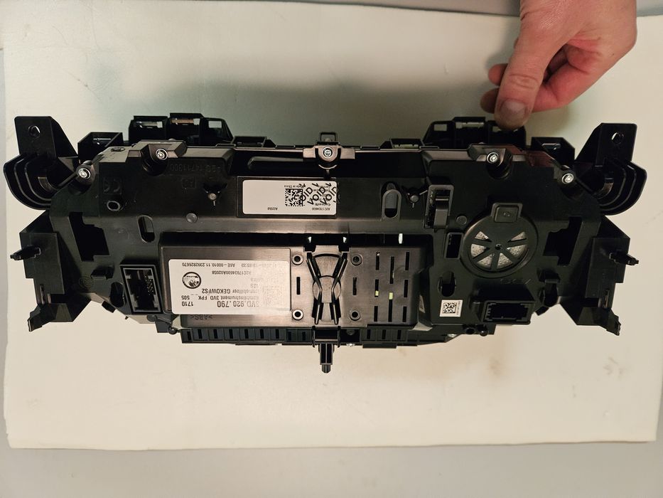 Приборна панель панель приладів Skoda SuperB -2019