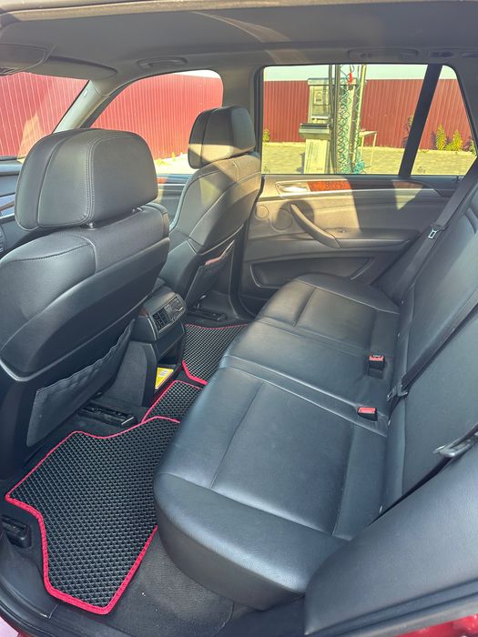 Продам bmw x5 e70