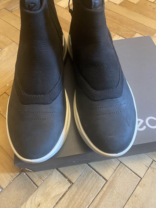 Ботинки ECCO жіночі