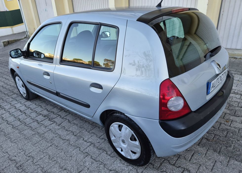 Renault clio 1.5 Dci  160 mil.km