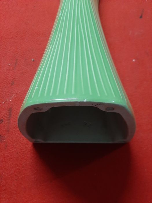 Coluna verde lavatório antiga Valadares