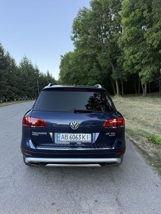 Volkswagen Touareg 2013 року