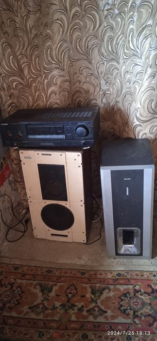 Продам усилитель сабвуфер и колонку всё рабочее и очень громкая