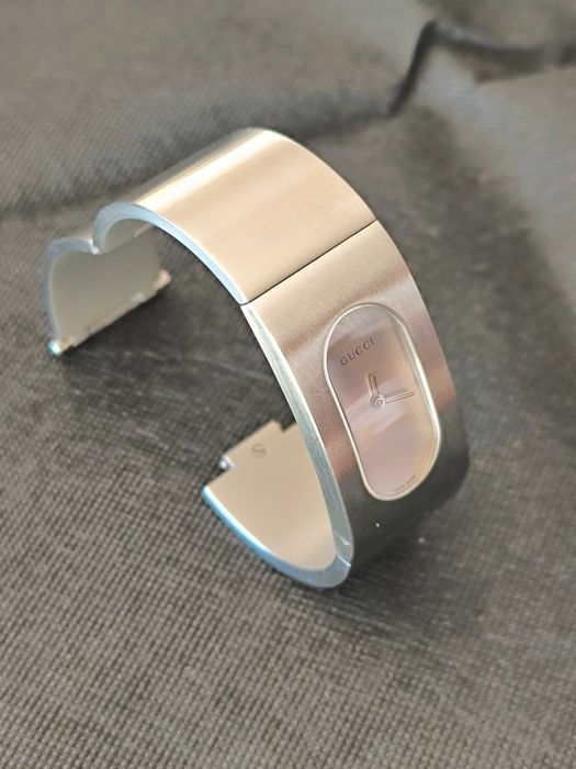 Relógio Gucci 2400L original