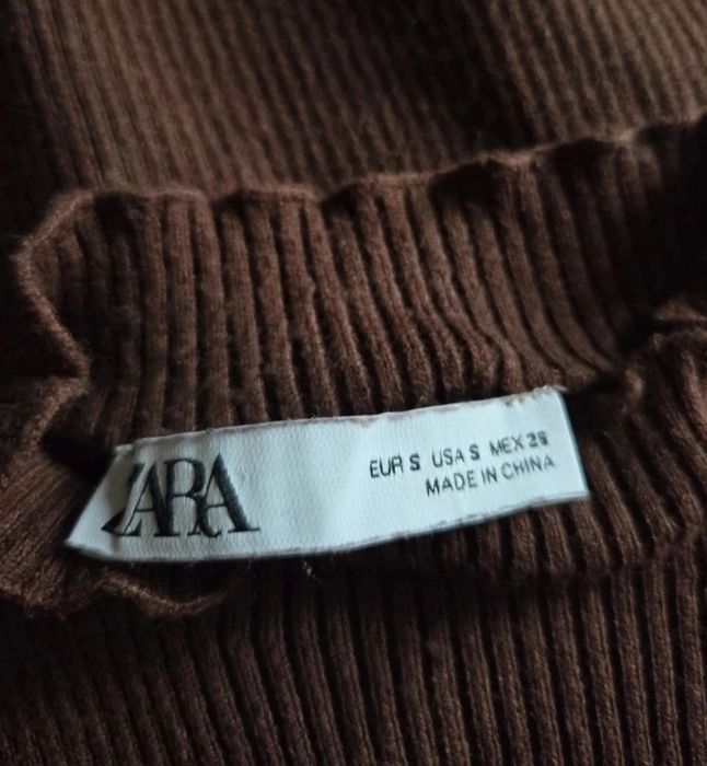 ZARA czekoladowy sweter prążkowany   brązowy  old money narty