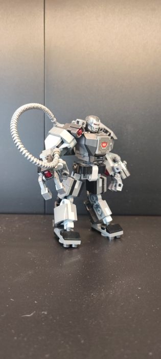 LEGO zestaw 76277 War machine Marvel superbohater figurka mech robot