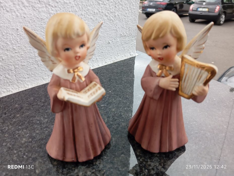 Par de Anjinhos biscuit - VENDIDOS