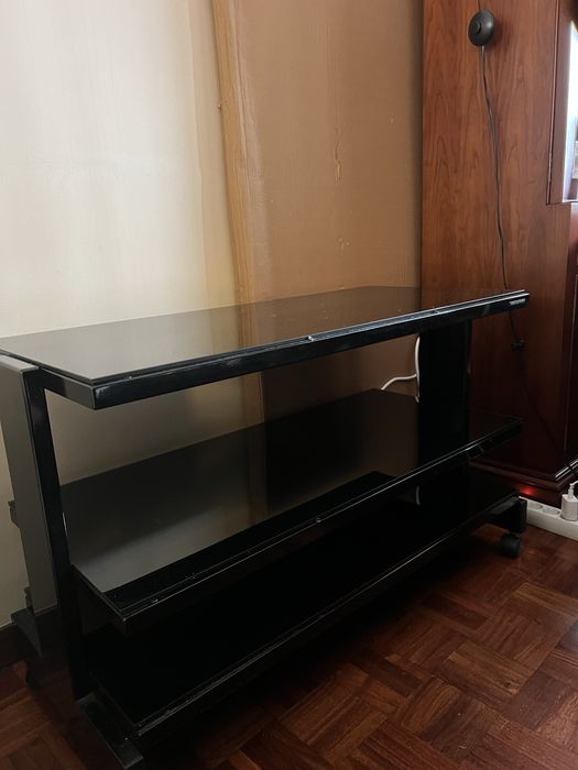 Movel de TV preto