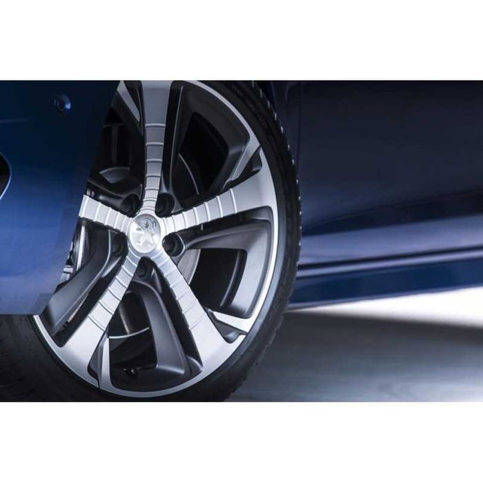 Jantes Peugeot DIAMANT 18" + Michelin Super Sport