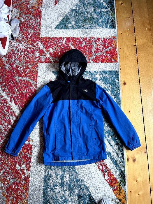 Вітровка The north face