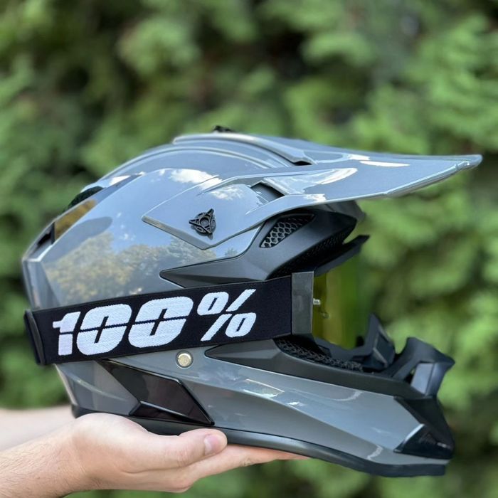 Шлем кроссовый на ендуро, скутер, мотошлем, шлем на крос, мотошолом