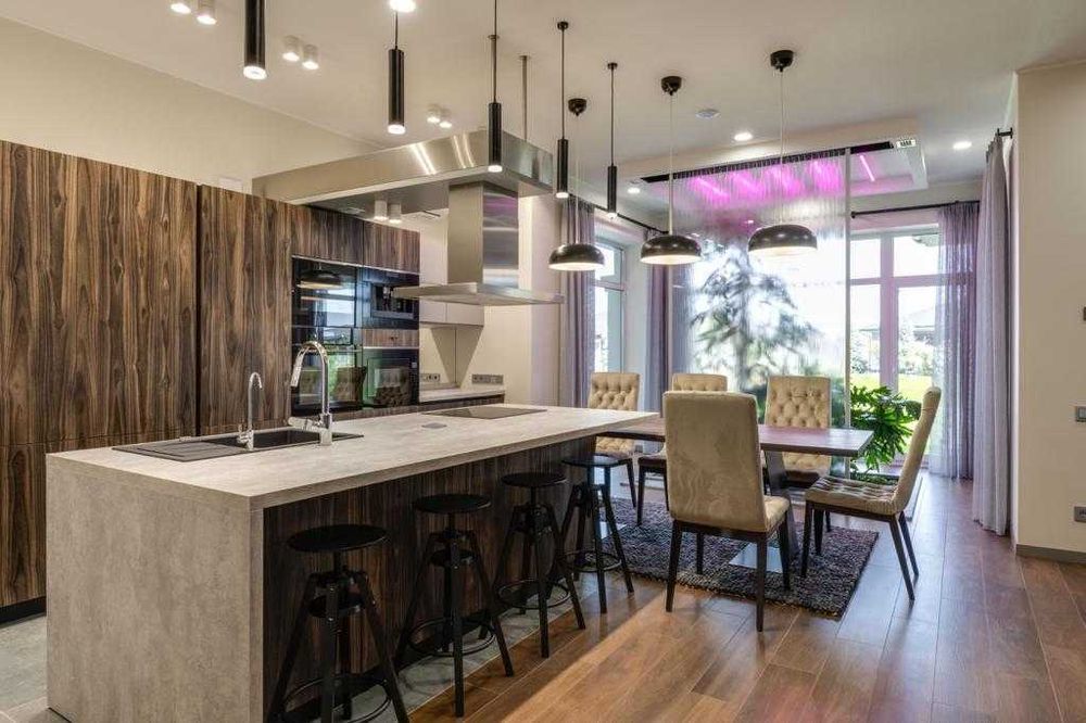 Новий будинок в КМ «Золоче» с.Вишеньки,СУПЕР ЦІНА,з ремонтом і меблями