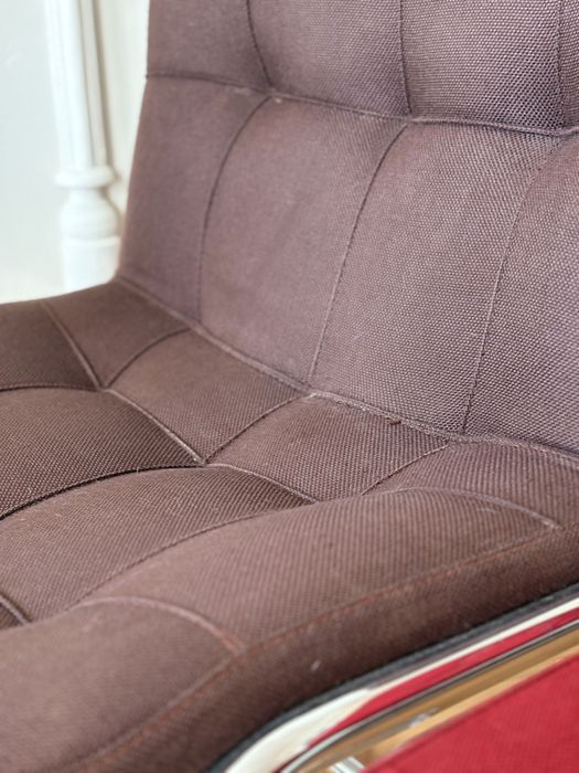 Par cadeiras design anos 70 estilo Daciano da Costa – cromado