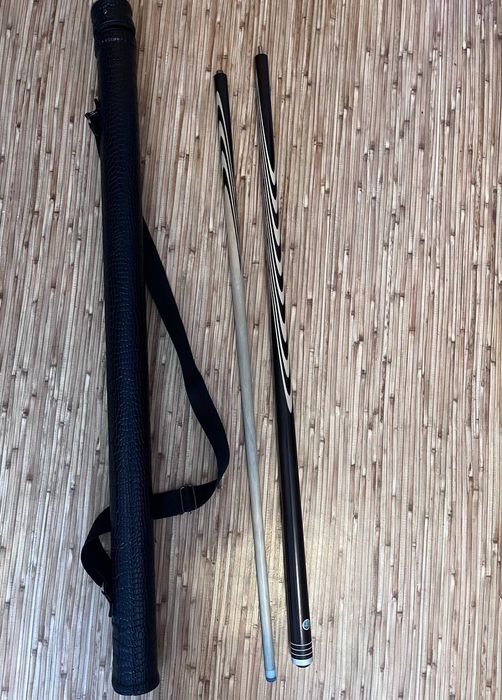 Кий + чехол , все в отличном состоянии