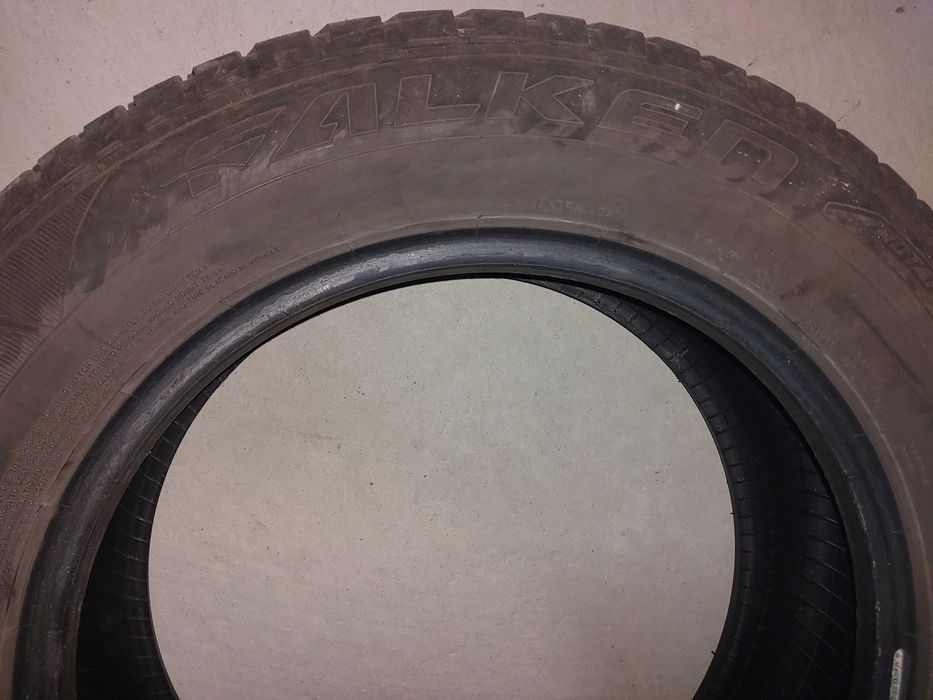 Opona 225/60 R17