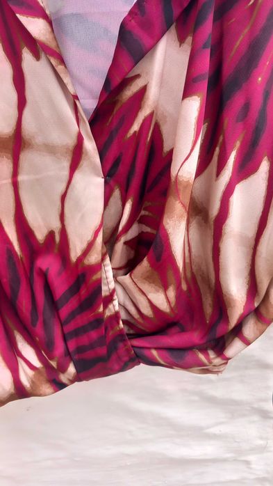 Blusa fluída colorida