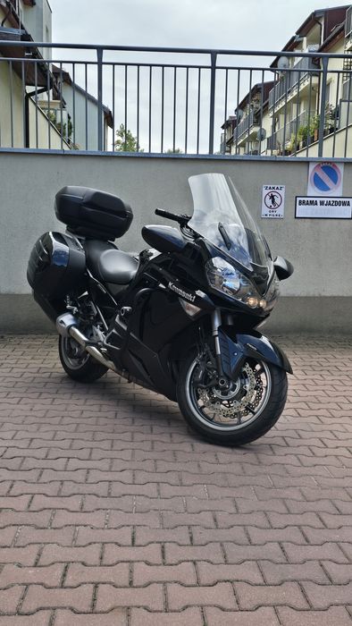 Kawasaki gtr 1400