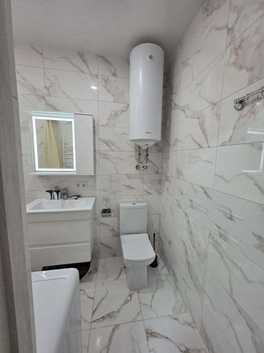 Эксклюзив!!!Продам 1к квартиру ЖК Райдужний, пр.Льва Ландау
пр.Льва Ла