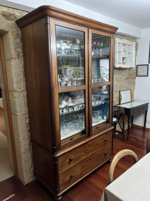 Movel cerejeira como novo