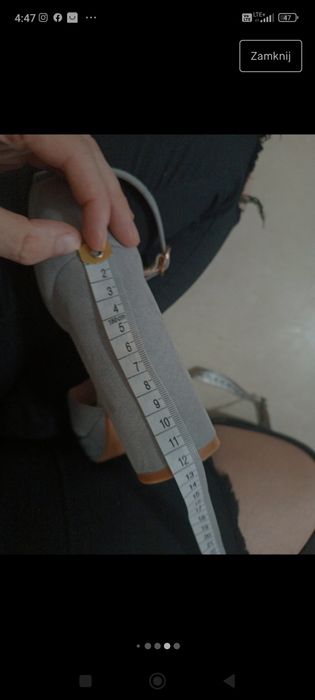 Szare sandały na słupku About You 40
