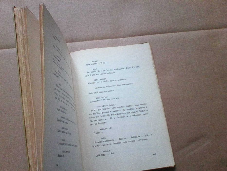 Trinta e seis poemas e uma aleluia erótica