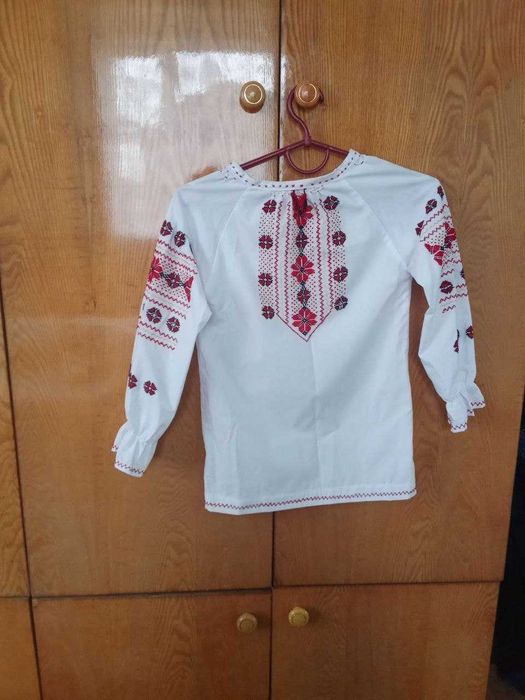 вишиванка для дівчинки