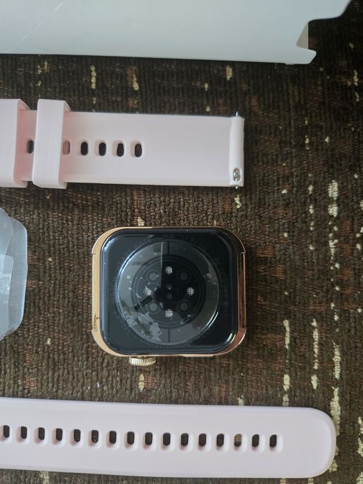 Smartwatch rozowy