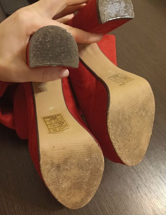 Червоні ботфорти 37 розмір