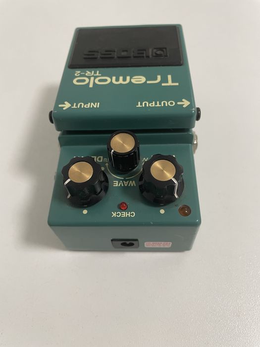 Boss TR2 (pedal tremolo)