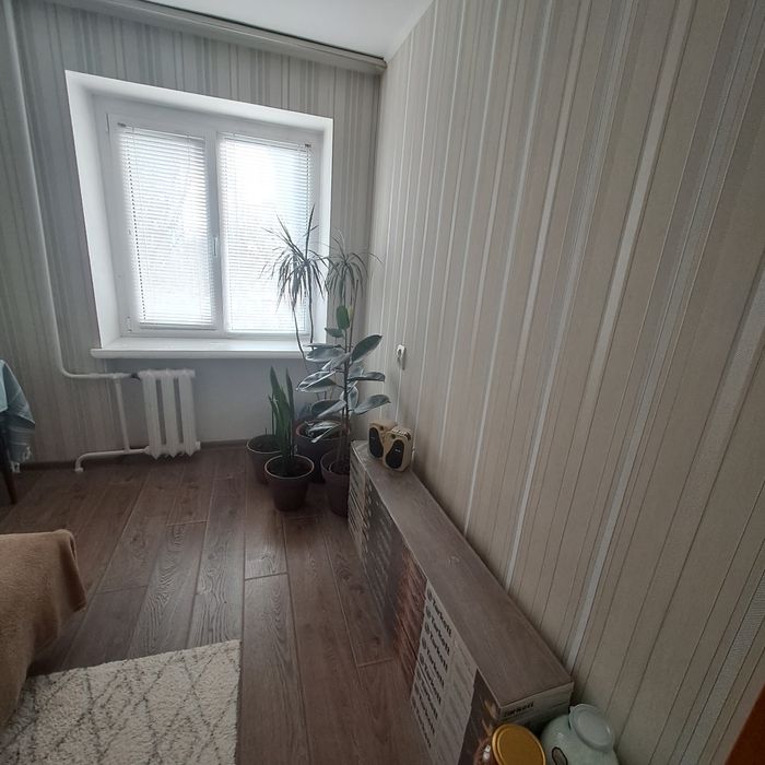 Продаю 3 комнатную квартиру с ремонтом,, Кораб район