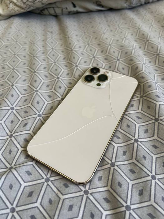 Iphone 13 pro max 1 tb з нюансами