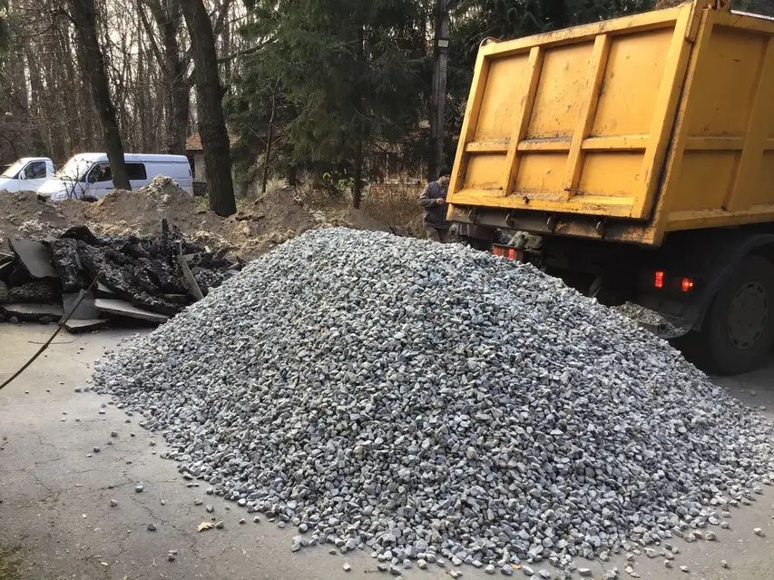 Щебінь,пісок,бут,чорнозем,Песок,Щебень,отсев