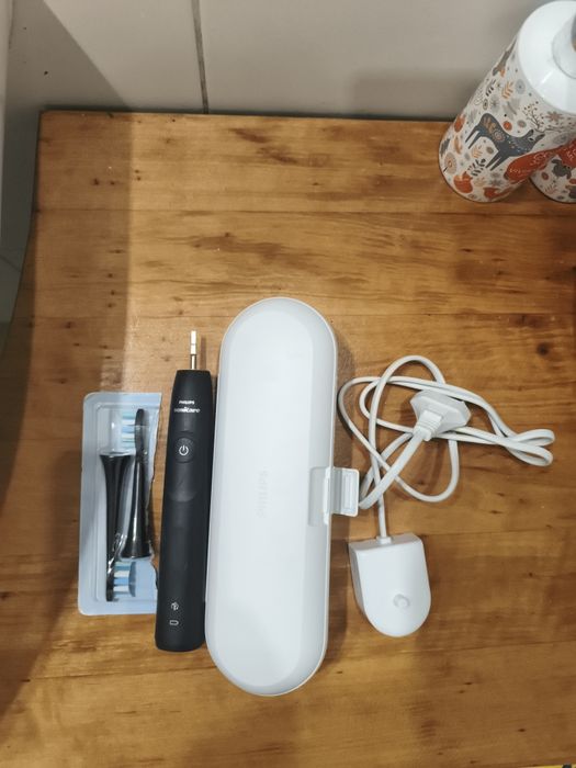 Szczoteczka soniczna Philips Sonicare 5300