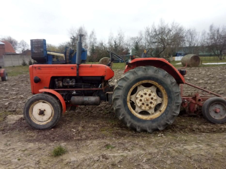 Ursus 4011 w całości przeznaczony na części