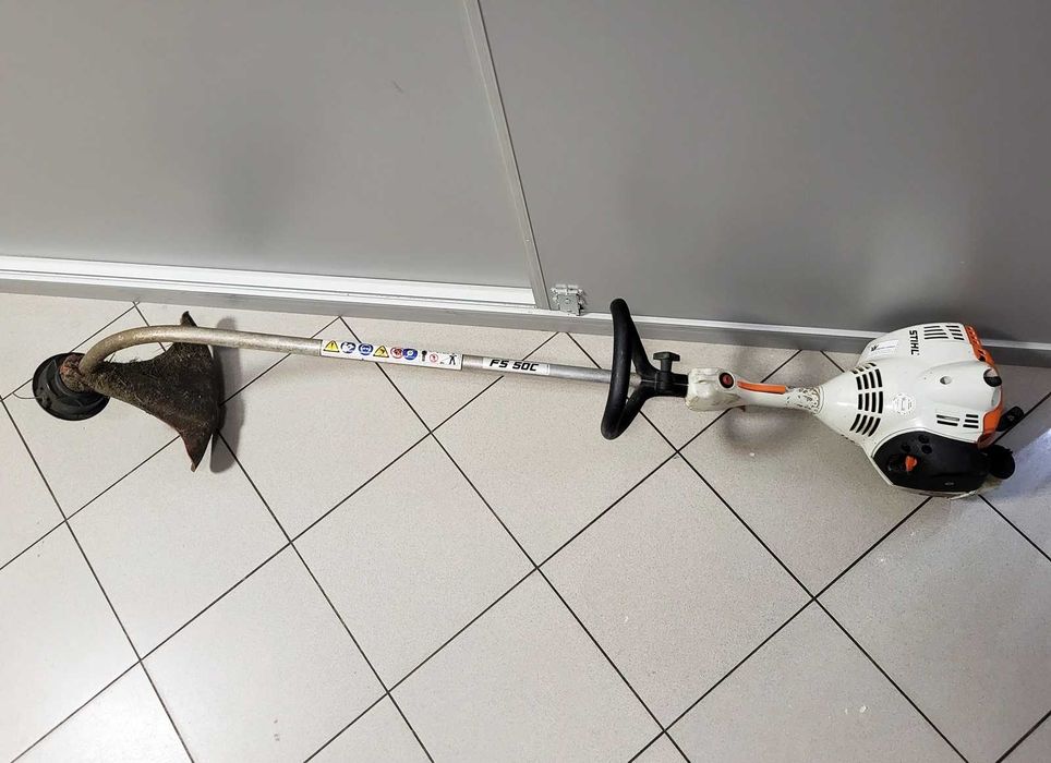 Podkaszarka STIHL FS 50 C-E 0,8 KW 1,1 KM 27,2 CM3