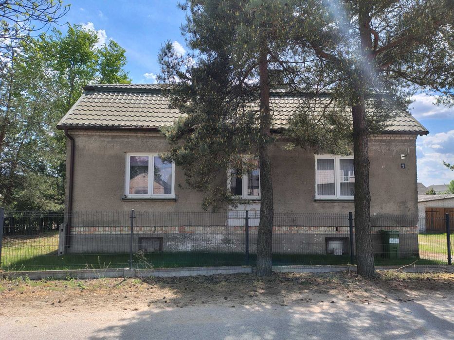Dom, siedlisko i zabudowania gospodarcze