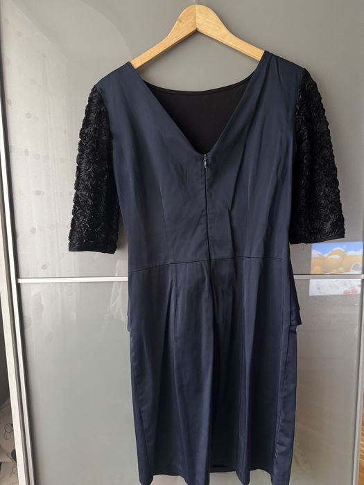 Віддам нарядне плаття , розмір s