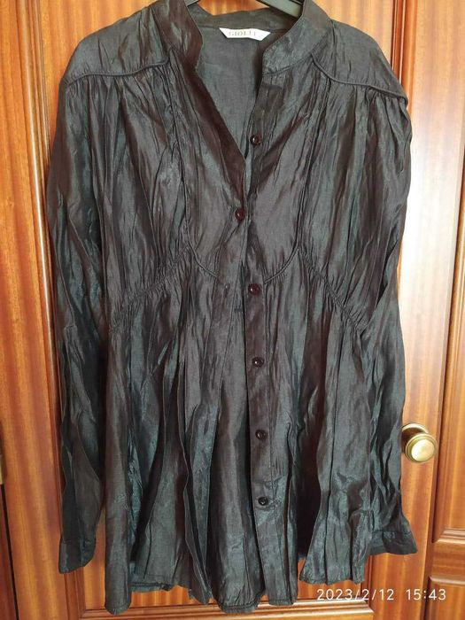 Camisas de cetim de senhora