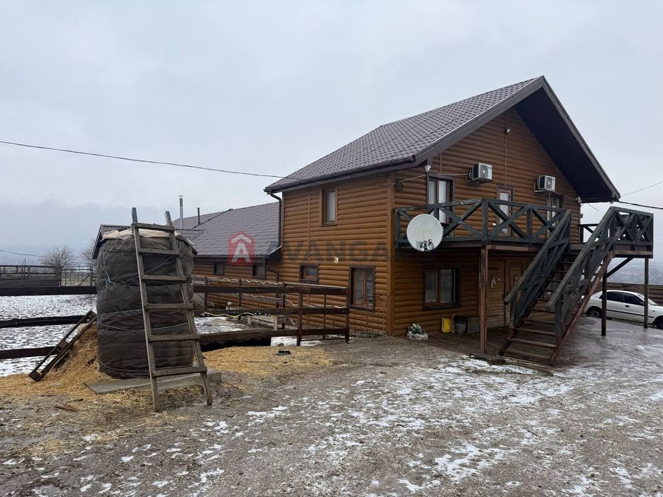 Продажа кінний двір Новоолександрівка комерція