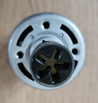 Silnik ze sprzęgłem do blendera Zelmer