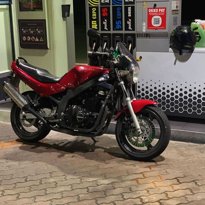 Мотоцикл Suzuki GS 500 e