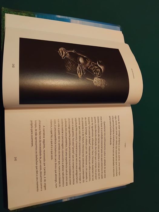 Livro “Baú Dos Tesouros”