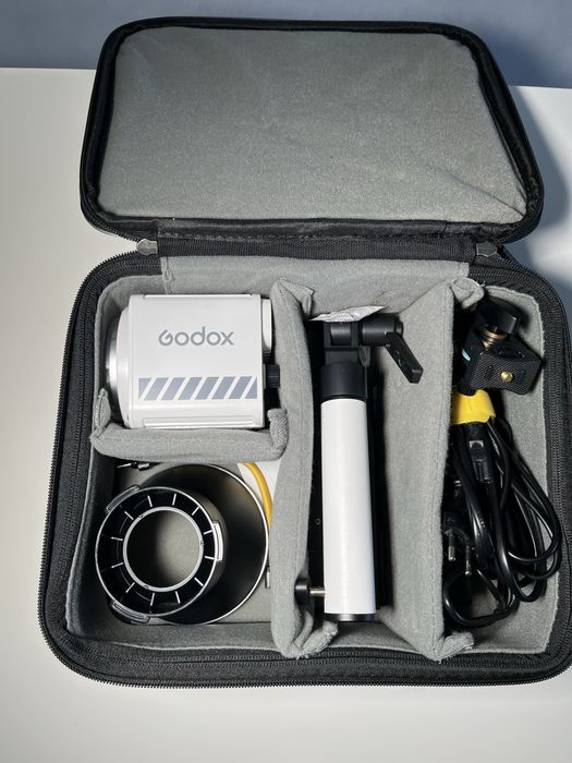 Lampa led Godox ml60bi II