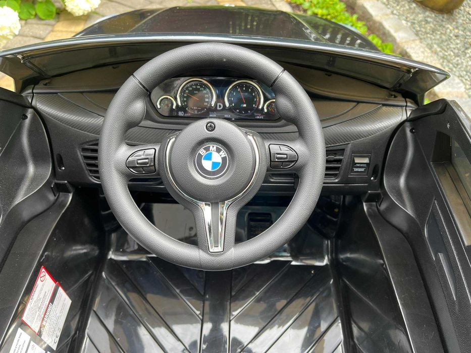 Samochód na akumulator BMW X6. NOWY