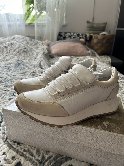 Buty sportowe typu sneakersy Gino Rossi