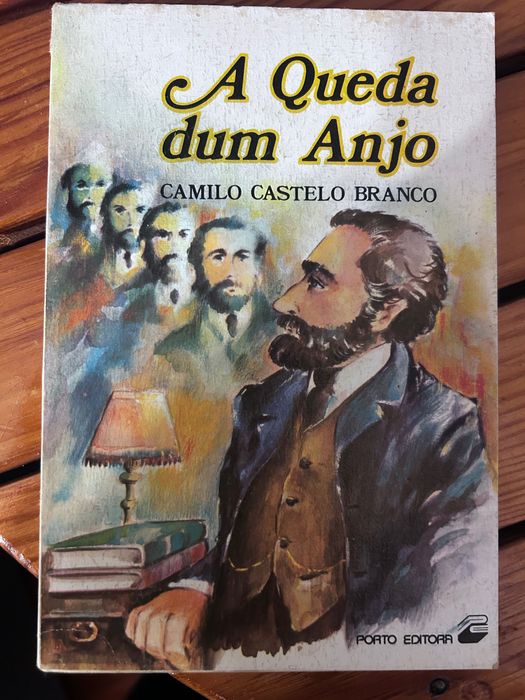 Vários livros antigos