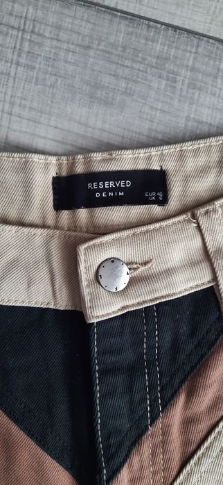 Beżowe mom jeans Reserved 40