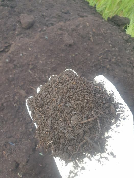 Ziemia kompostowa/ Kompost